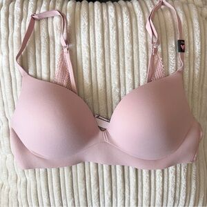 Victoria's Secret Incredible Bra 34B NWT